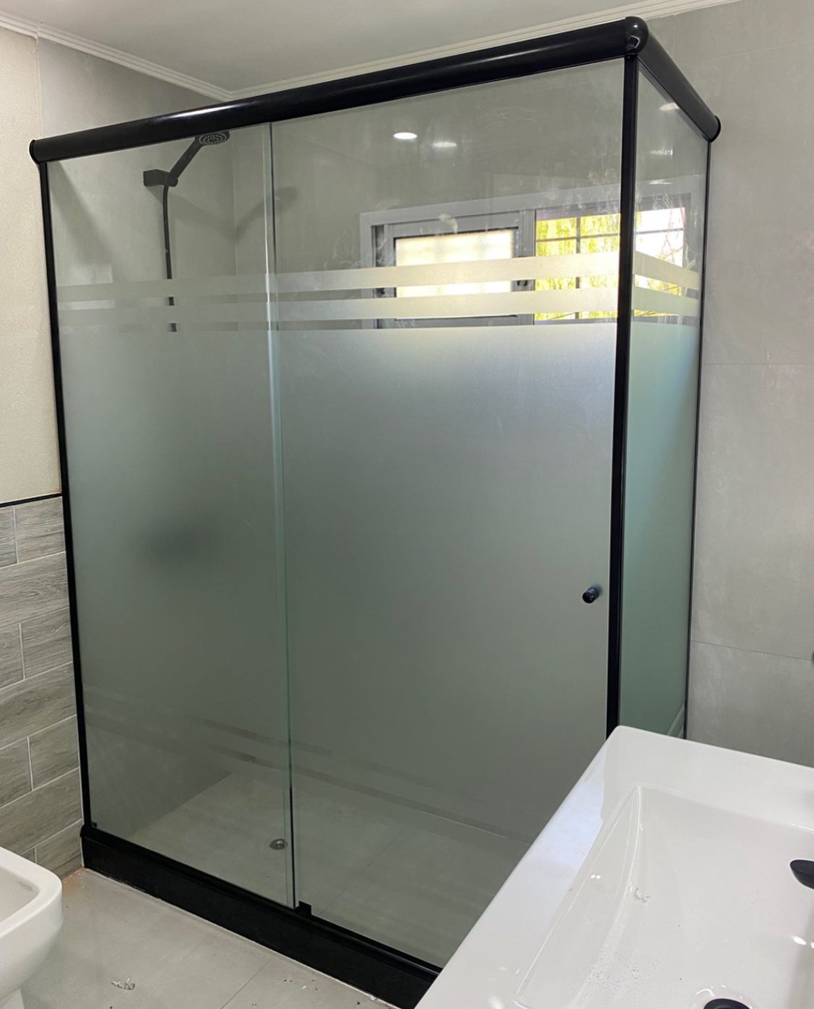 Mampara angular corrediza